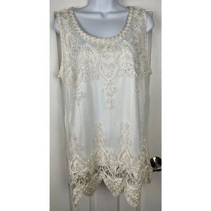 Cal Style Ivory Embroidered Beaded‎ Blouse Women’s Size Medium
